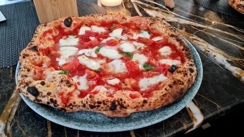 Pizza bufalina