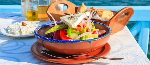 Greek Salad (Horiatiki salata)