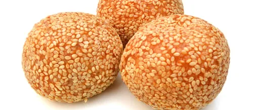 Deep-Fried Glutinous Rice Balls (Bánh rán)