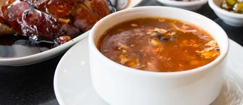 Hot and sour soup (Suān là tāng)