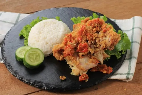 Smashed Fried Chicken with Sambal (Ayam geprek)