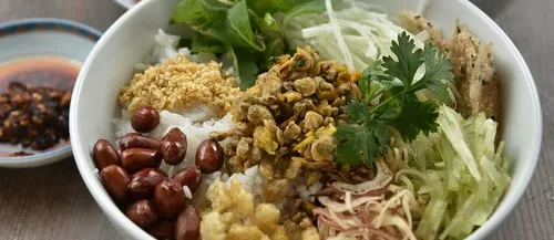 Clam Rice (Cơm hến)