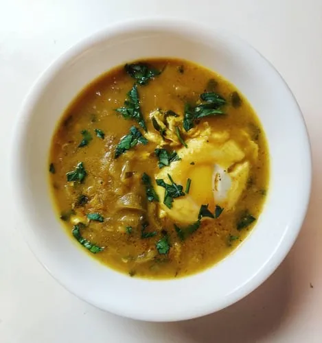 Persian Onion Soup (Eshkeneh)