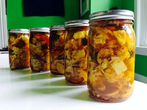 Iranian Pickles (Hafte bijar torshi)