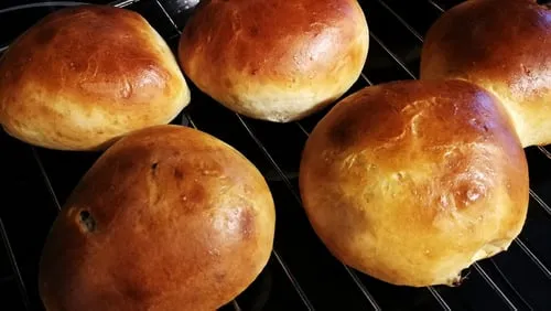 Cardamom Buns (Hveteboller)