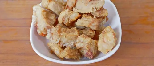 Crispy Thai Pork Rinds (Khaep mu)