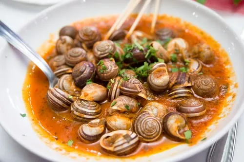 Snails in Sauce (Lumache al sugo)