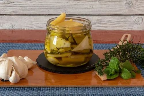 Marinated Edam Cheese (Marinert Edamerost)