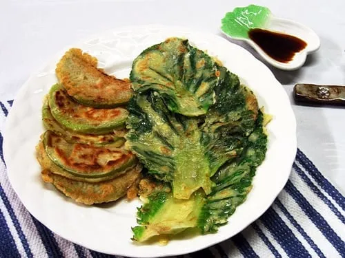 Radish Pancake (Mujeon)