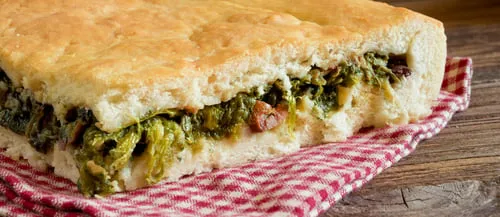 Pizza di scarola alla Napoletana
