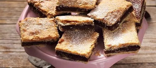 Plăcintă cu ciocolată