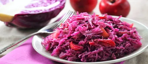 Rodekool met appeltjes