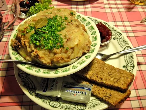 The Captain's Stew (Skipperlabskovs)