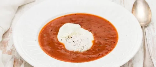 Sopa de tomate alentejana