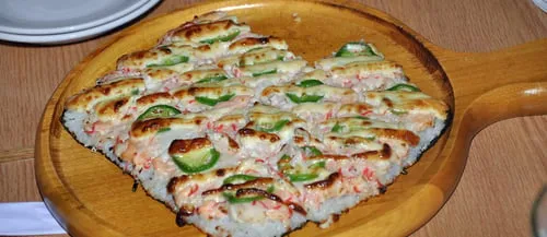 Sushi pizza